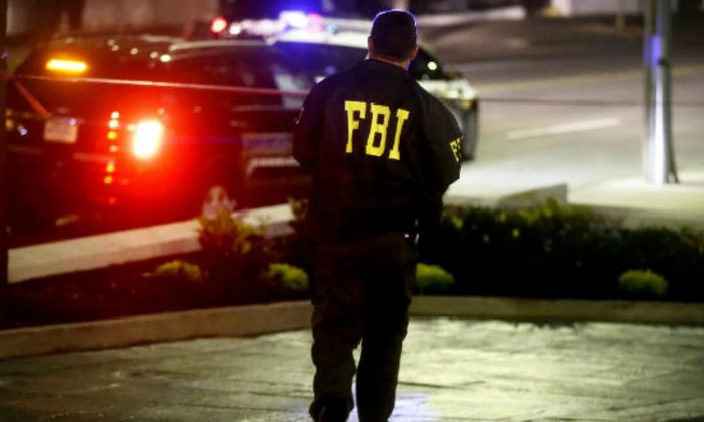 ΗΠΑ - Το FBI σε συναγερμό: Συνελήφθησαν δύο άνδρες για απειλές κατά Δημοκρατικών και Τραμπ